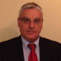 Dr. Vicente Pallarés